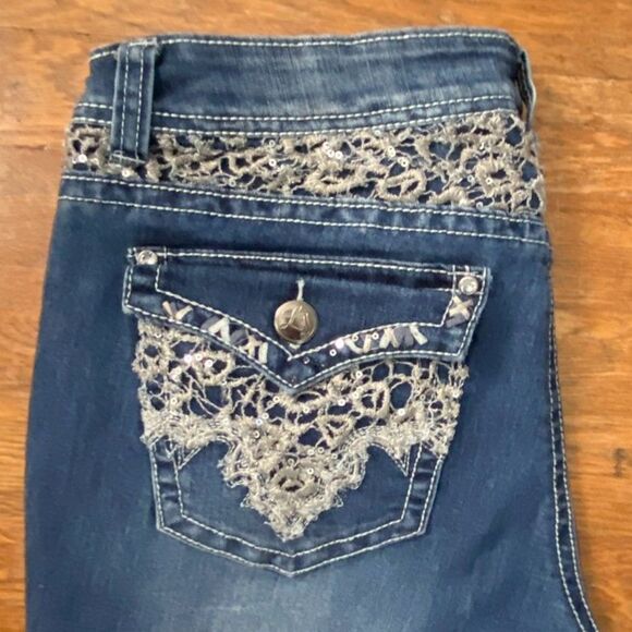 Love Indigo Bootcut Embordered Denim Jeans Women Size 10 - Picture 6 of 11